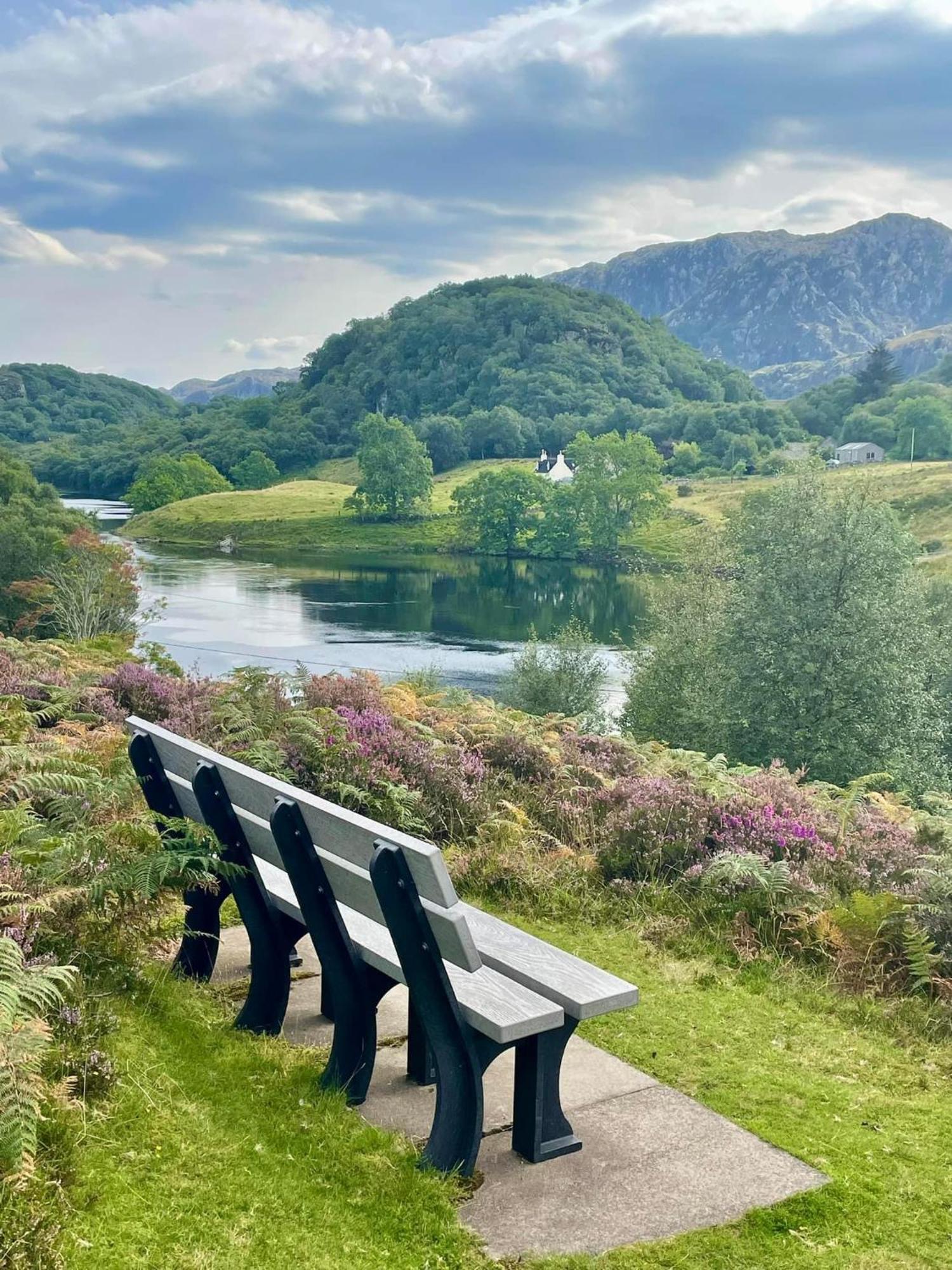 Hideaway Pod Near Loch Ness For A Tranquil Retreat Daire Lewiston Dış mekan fotoğraf